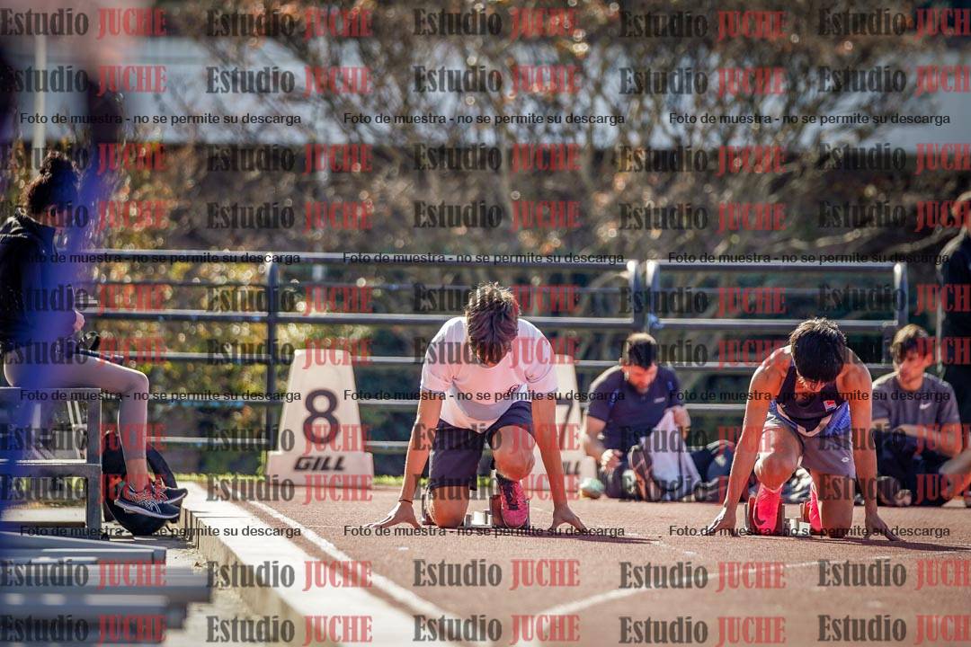 Fotos de los 100 m llanos de varones
