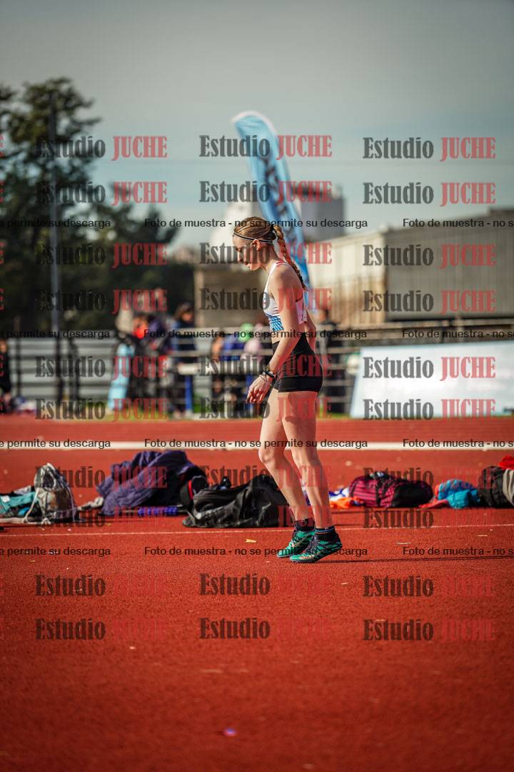 Fotos del salto en alto de mujeres