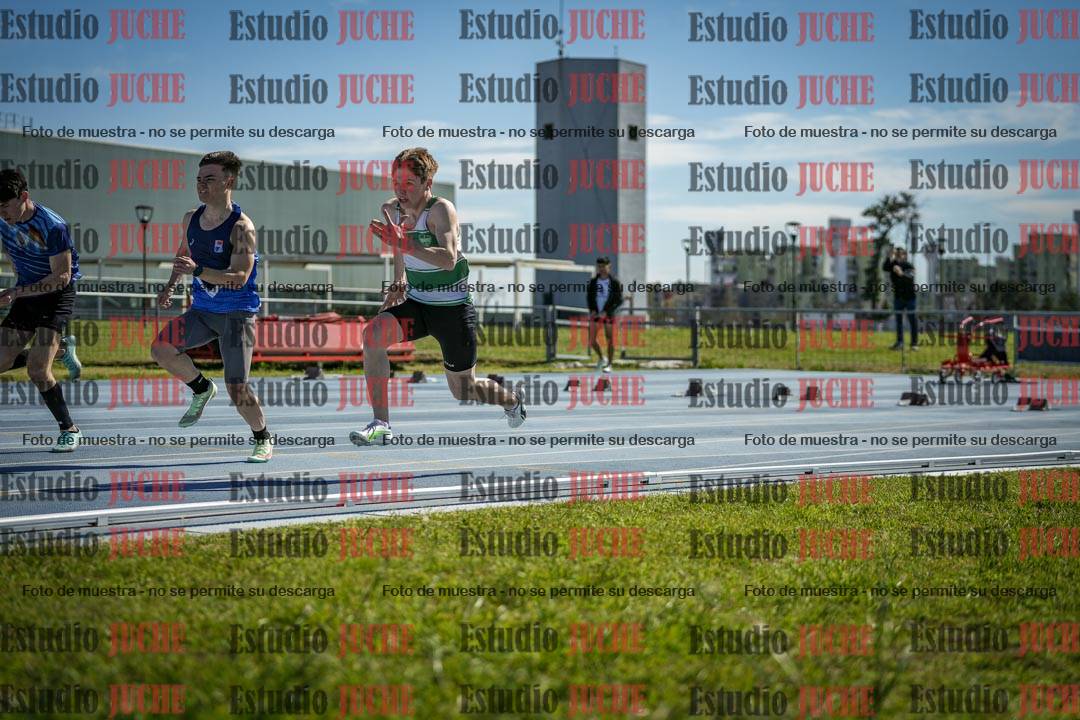 Fotos de los 100 m llanos de varones