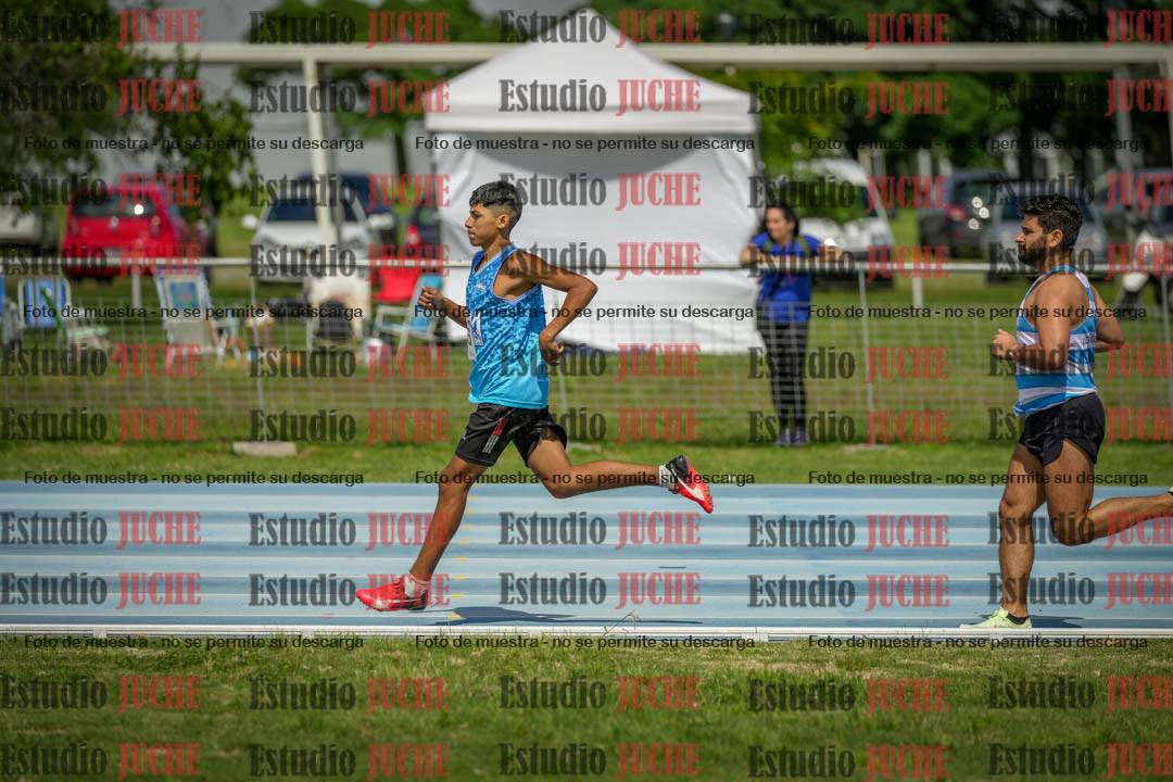 Fotos de los 1000 m llanos de varones