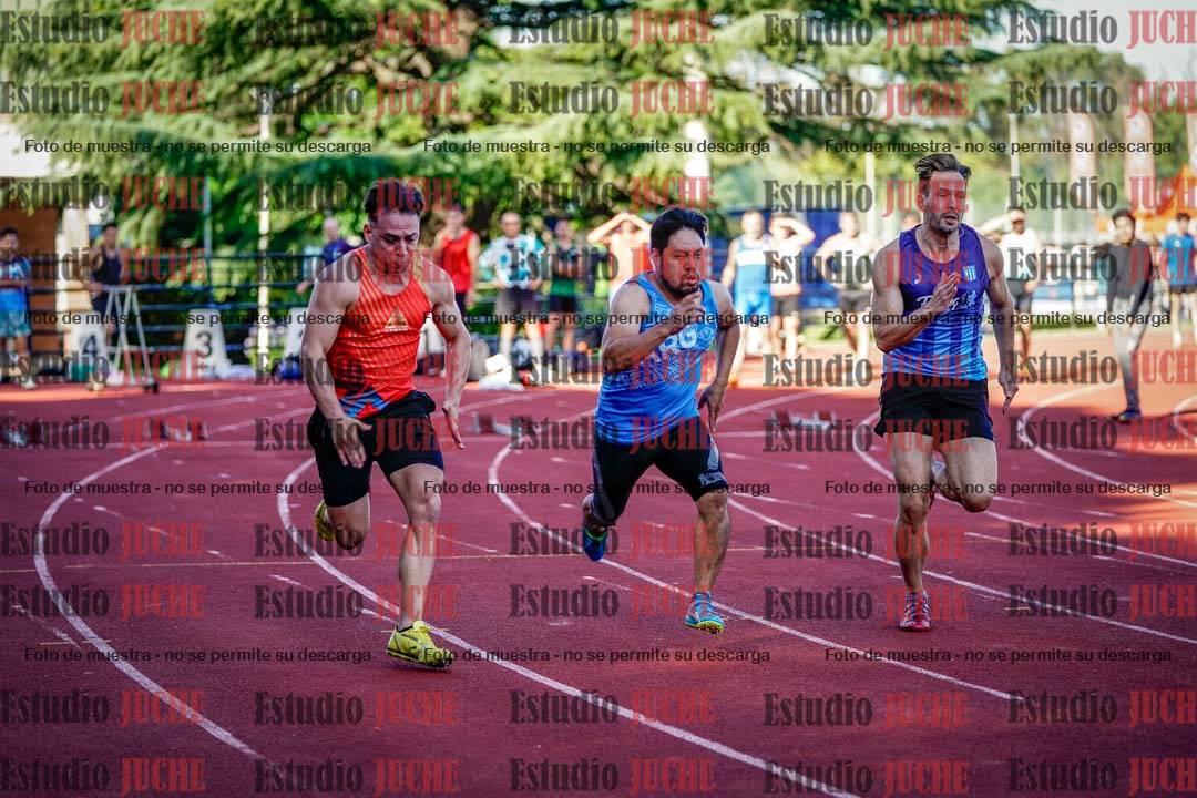 Fotos de los 100 m llanos de varones