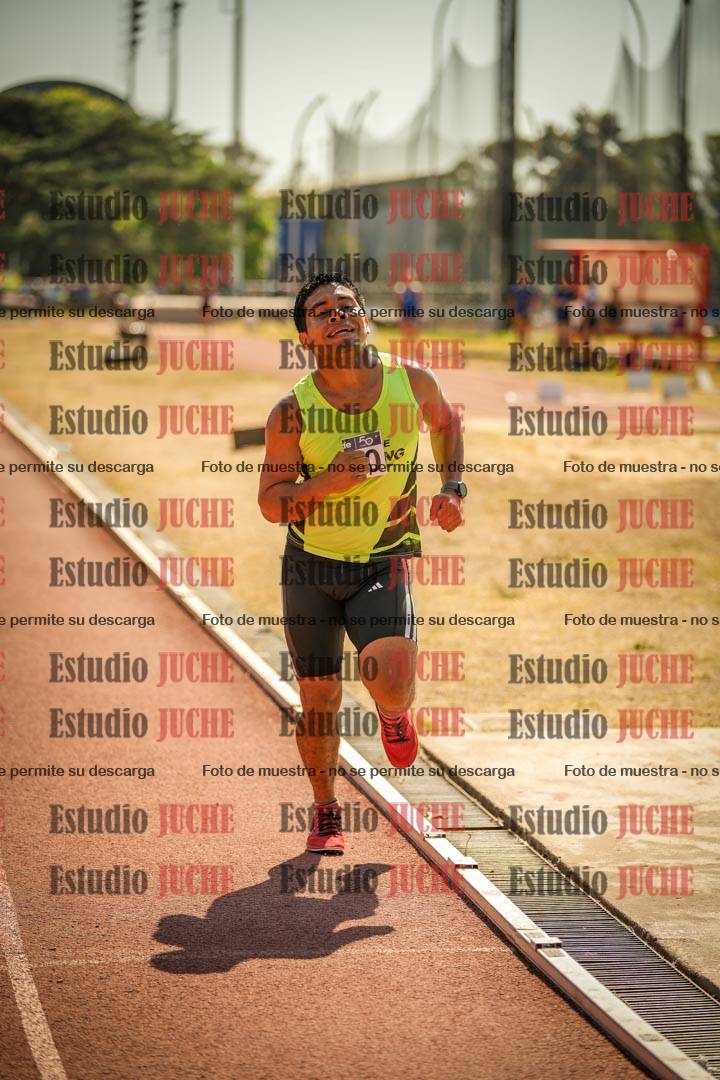 Fotos de los 3000 m llanos de varones