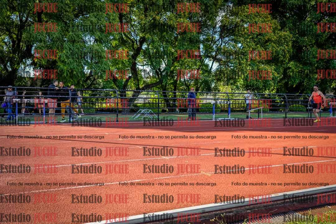 Fotos de los 100 m llanos de varones