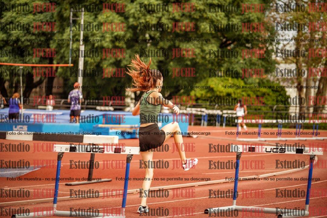 Fotos de los 400 m con vallas de mujeres