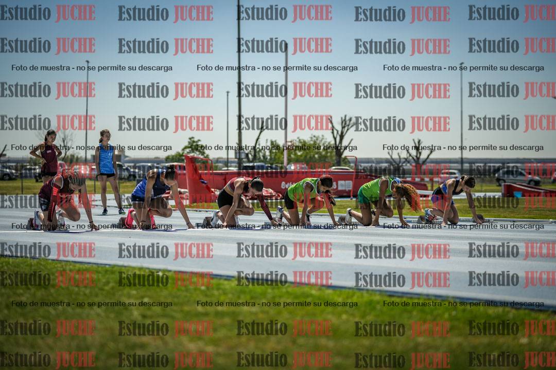 Fotos de los 80 m llanos de mujeres