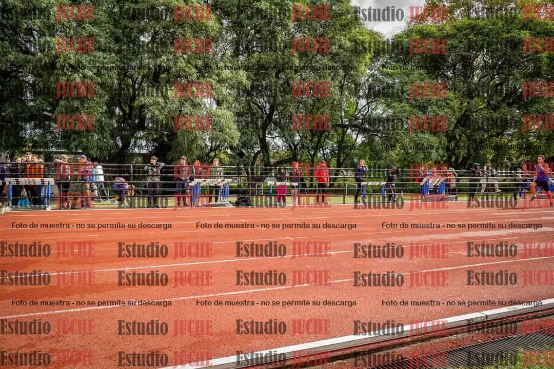 Fotos de los 100 m llanos de varones