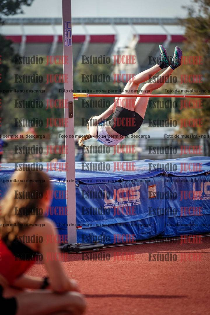 Fotos del salto en alto de mujeres