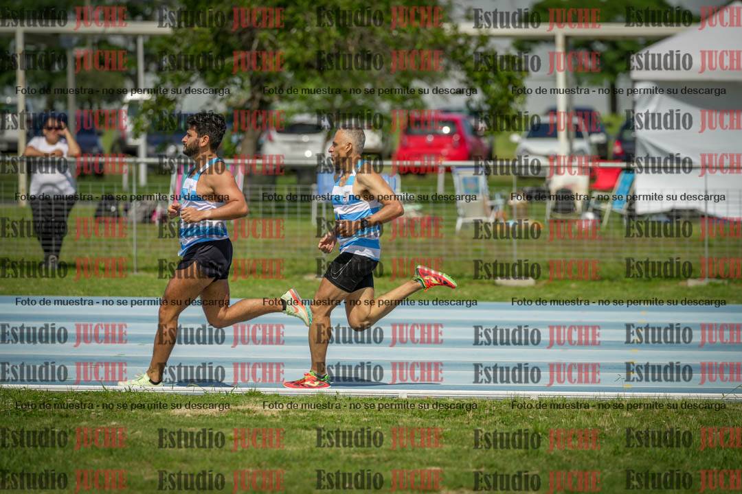 Fotos de los 1000 m llanos de varones