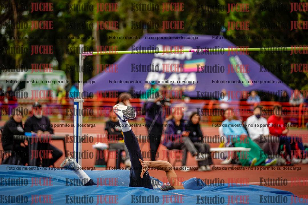 Fotos del salto en alto de varones - FINAL