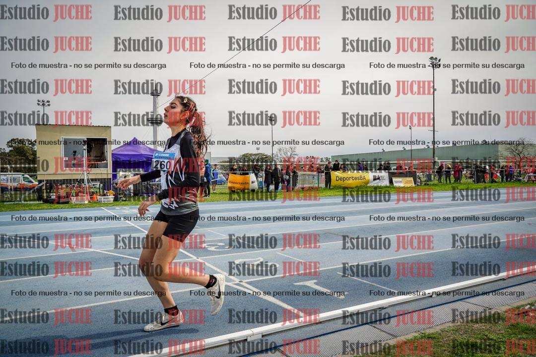Fotos de los 800 m llanos de mujeres - U14