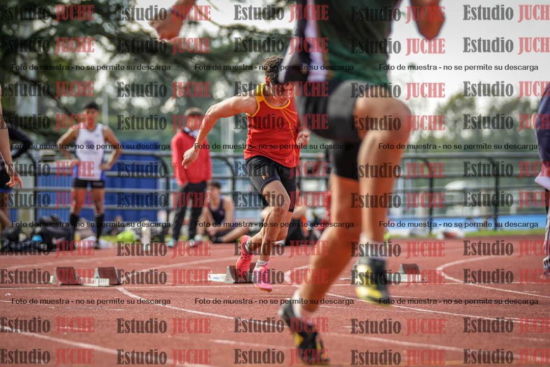 Fotos de los 100 m llanos de varones