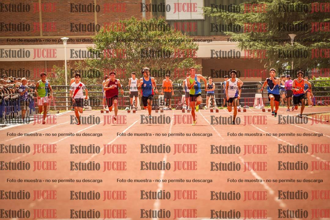 Fotos de los 100 m llanos de varones