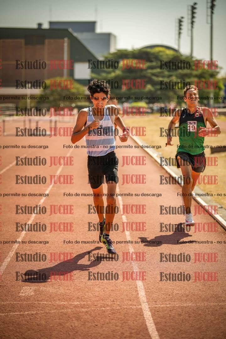 Fotos de los 3000 m llanos de varones
