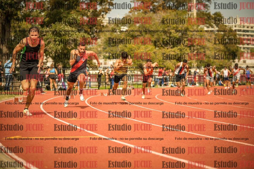 Fotos de los 200 m llanos de varones