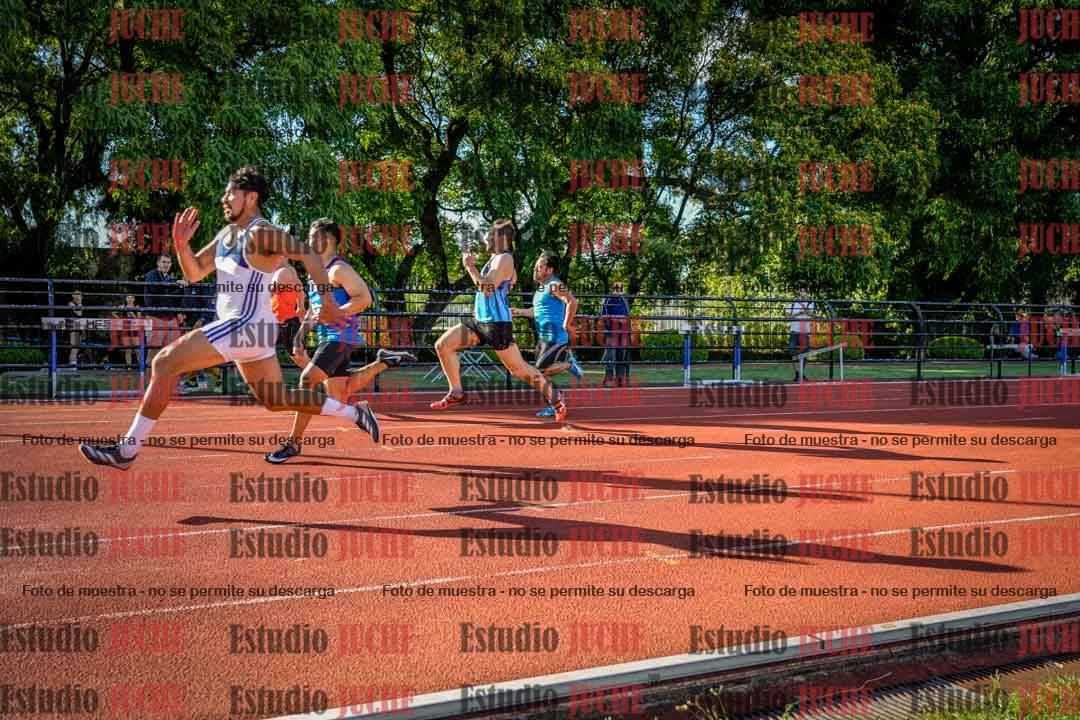 Fotos de los 100 m llanos de varones