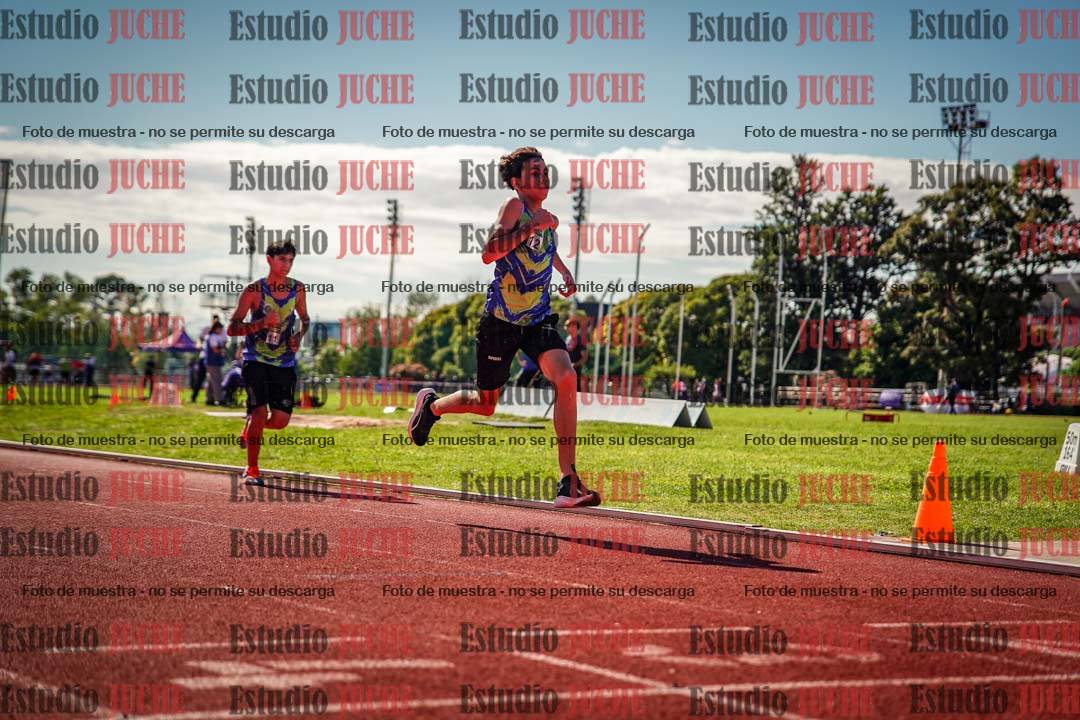 Fotos de los 2400 m de varones