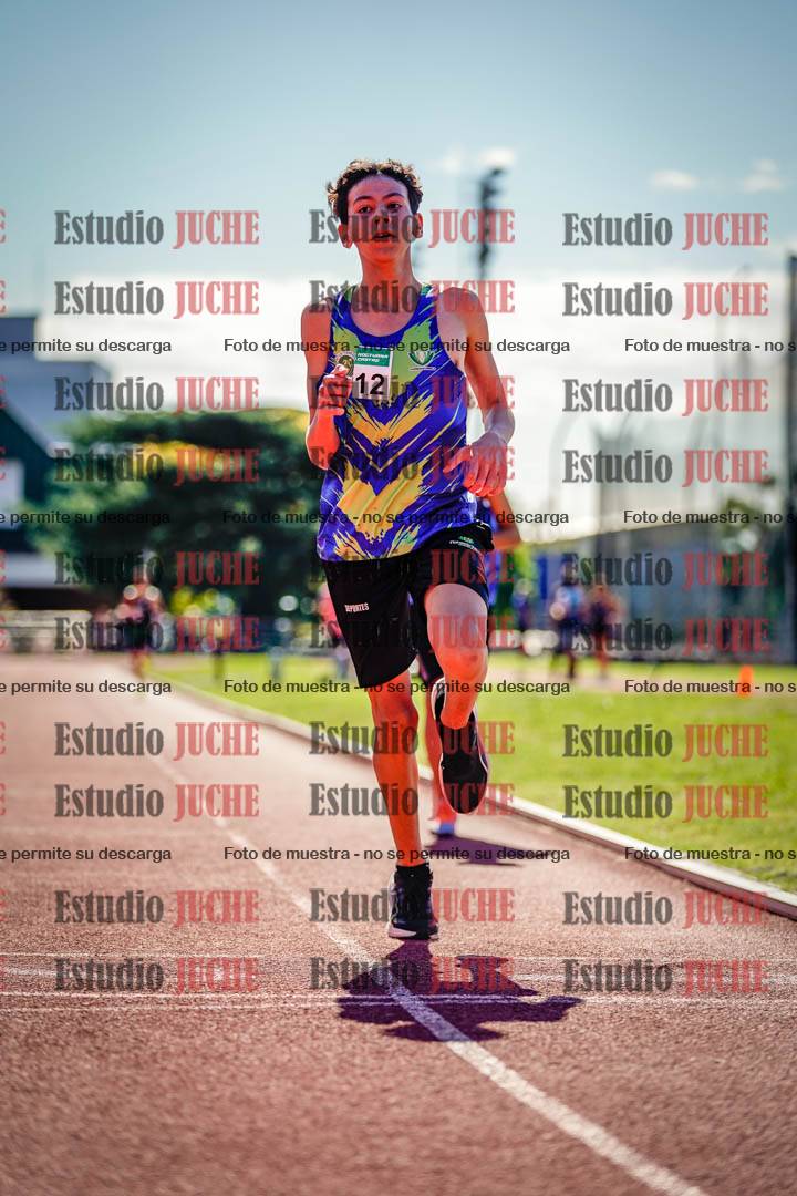 Fotos de los 2400 m de varones