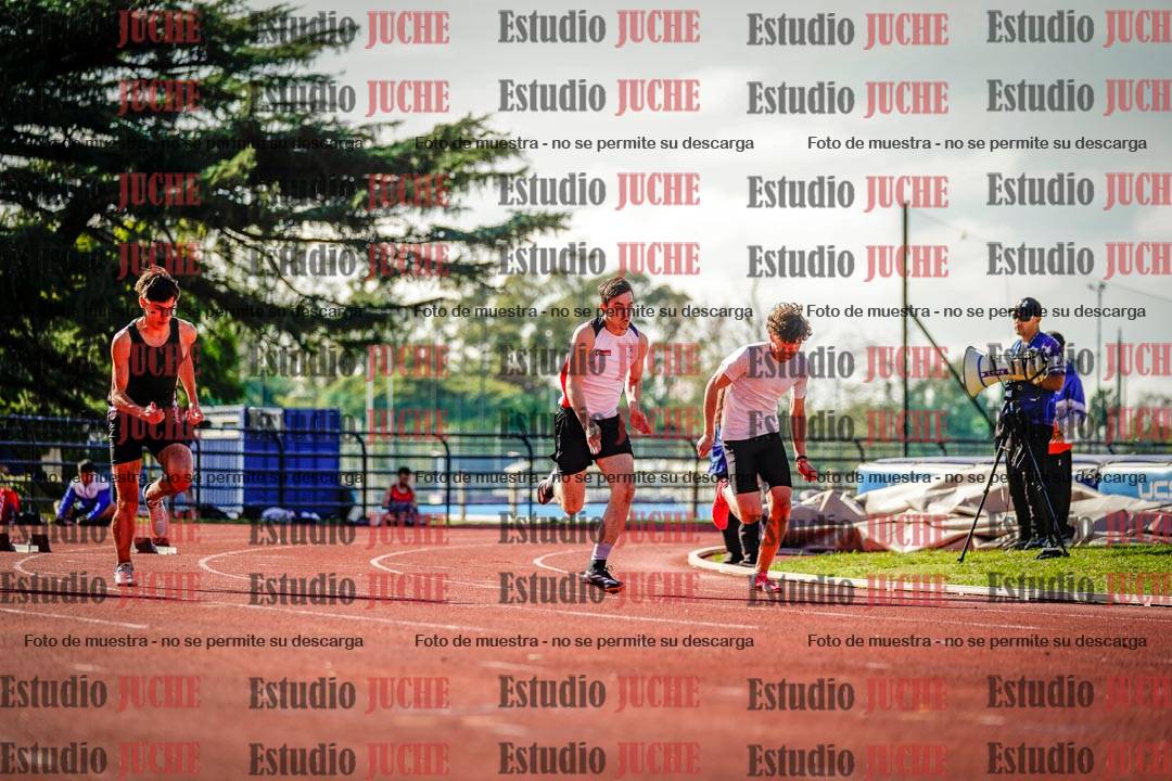 Fotos de los 100 m llanos de varones