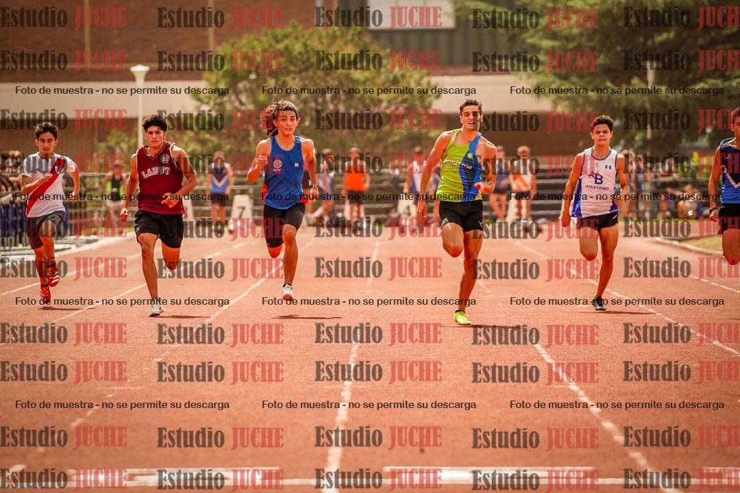Fotos de los 100 m llanos de varones