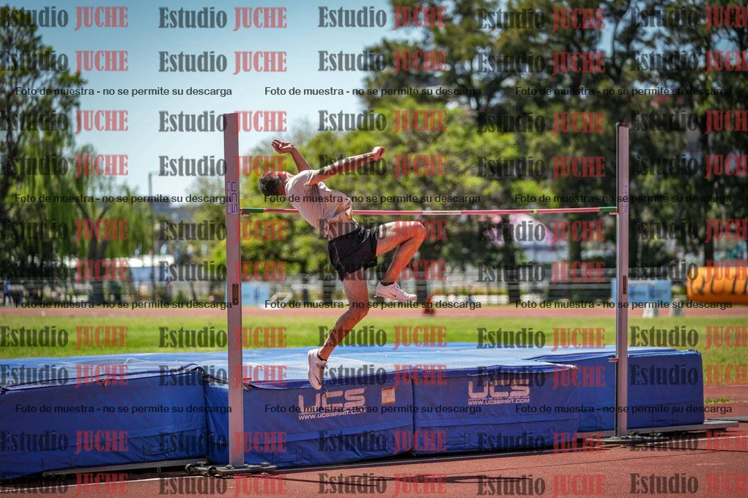 Fotos del salto en alto de varones