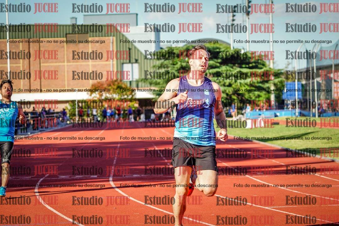 Fotos de los 100 m llanos de varones