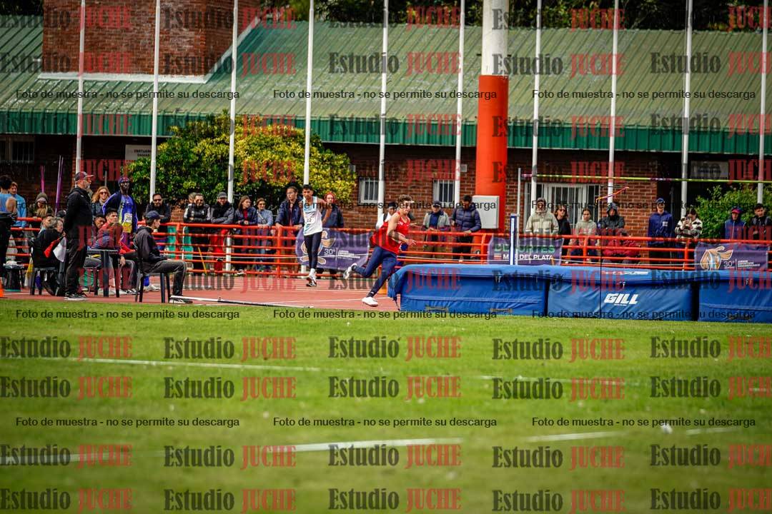 Fotos del salto en alto de varones - FINAL