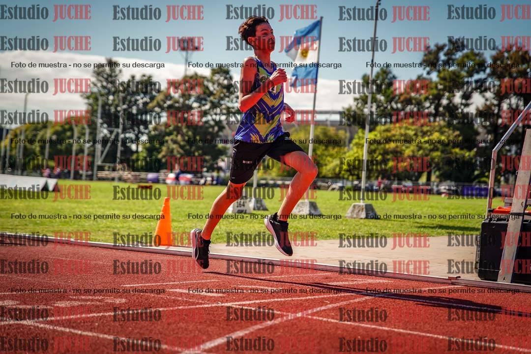 Fotos de los 2400 m de varones