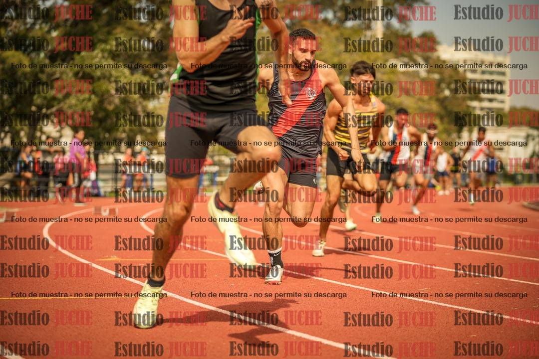 Fotos de los 200 m llanos de varones