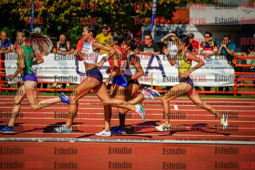 Fotos de los 1500 m llanos de mujeres