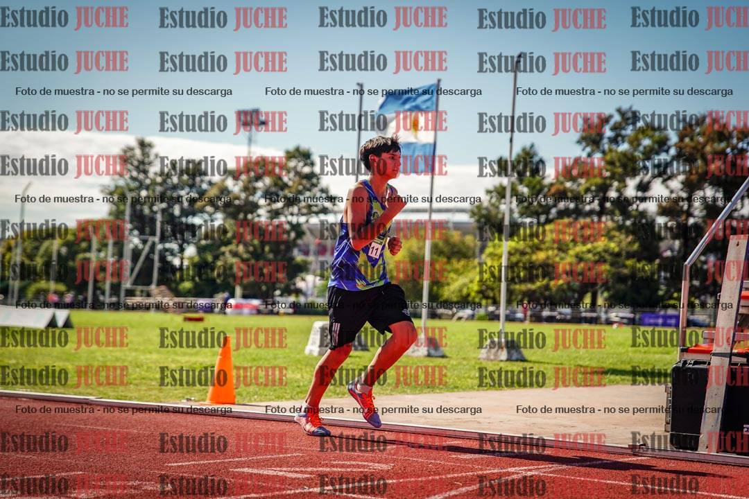 Fotos de los 2400 m de varones