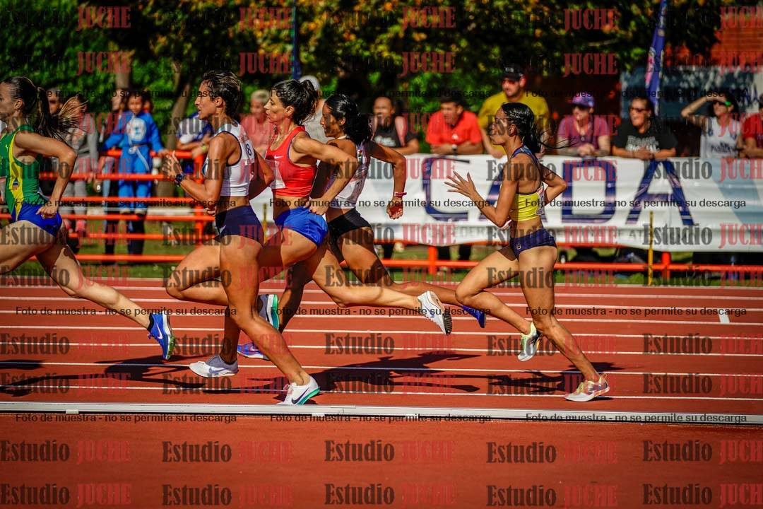 Fotos de los 1500 m llanos de mujeres