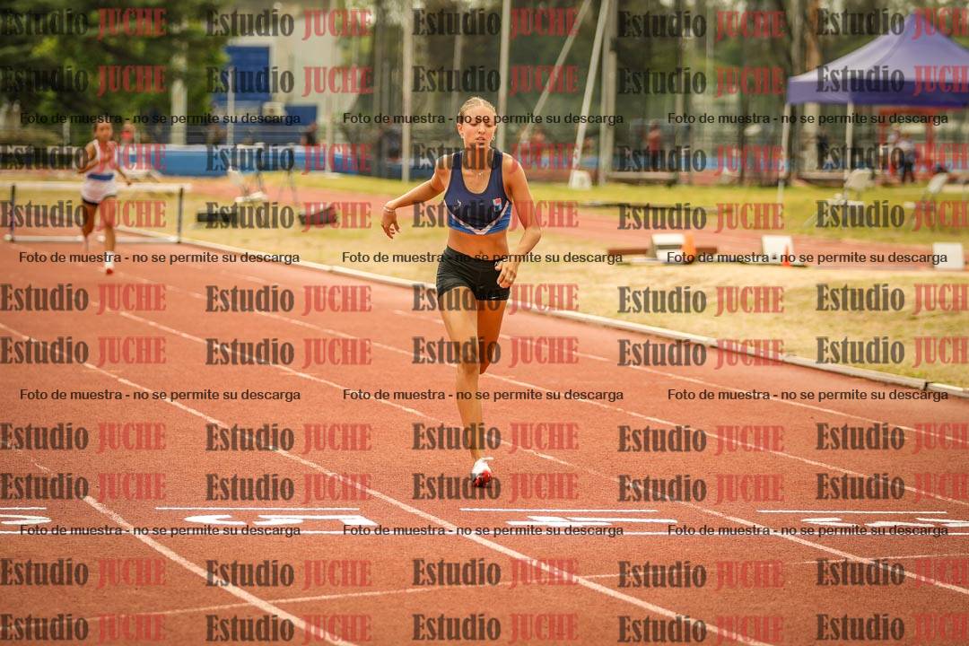Fotos de los 400 m con vallas de mujeres