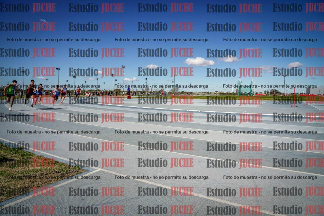 Fotos de los 200 m llanos de varones