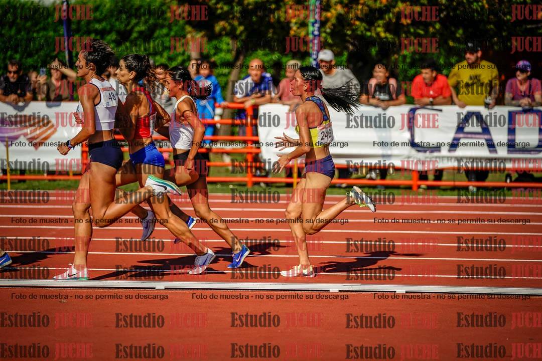 Fotos de los 1500 m llanos de mujeres