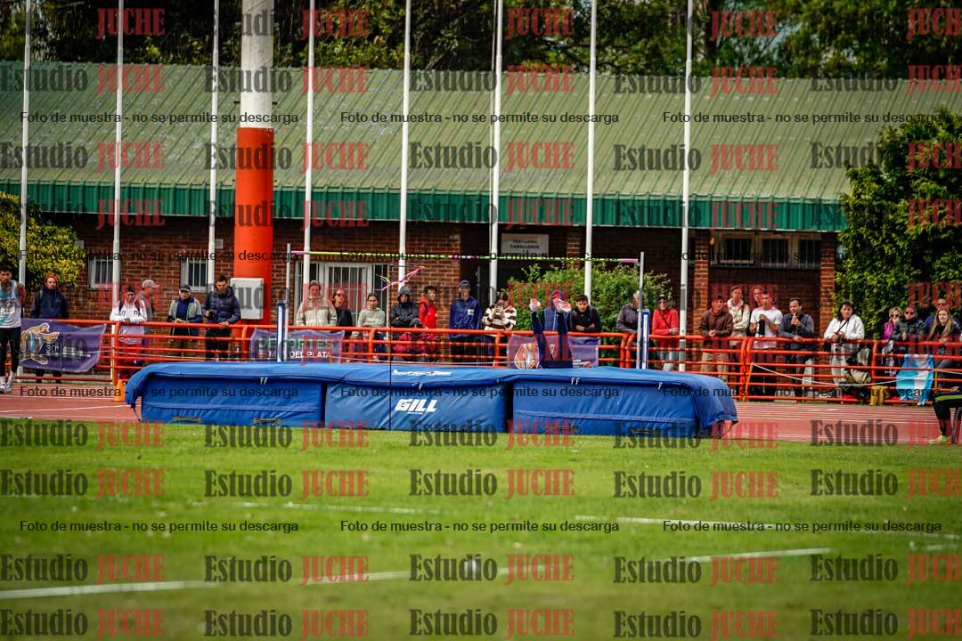 Fotos del salto en alto de varones - FINAL