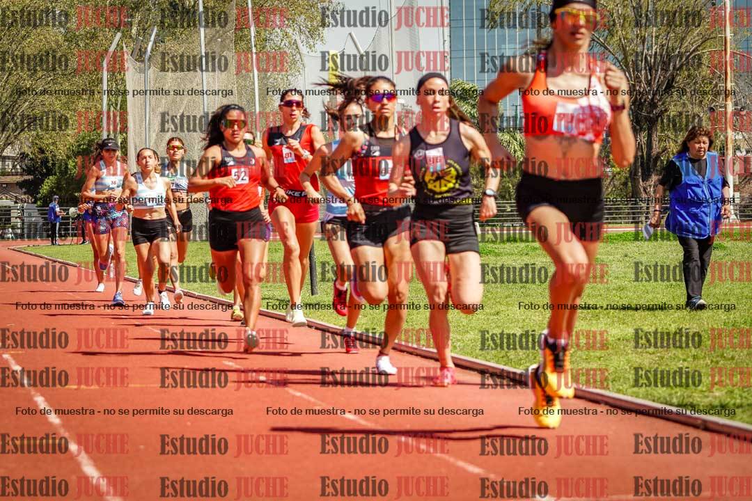 Fotos de los 1500 m llanos de mujeres