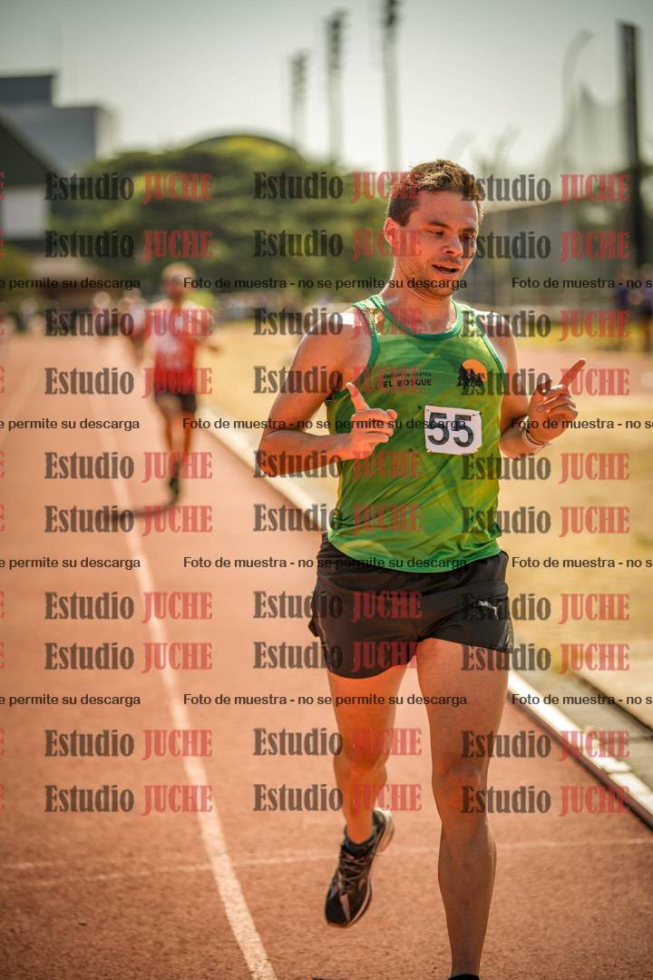 Fotos de los 3000 m llanos de varones