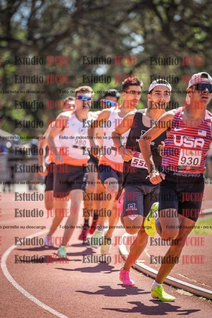 Fotos de los 800 m llanos de varones