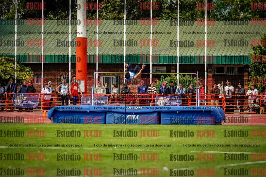 Fotos del salto en alto de varones - FINAL
