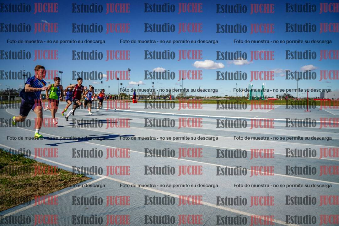 Fotos de los 200 m llanos de varones