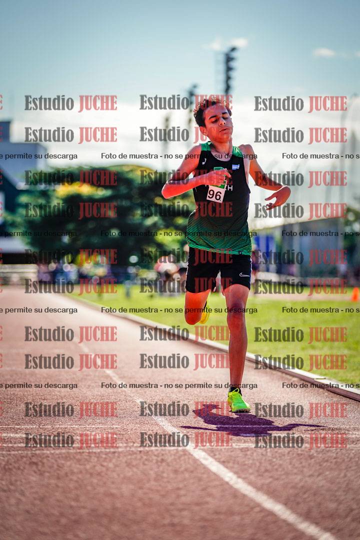 Fotos de los 2400 m de varones
