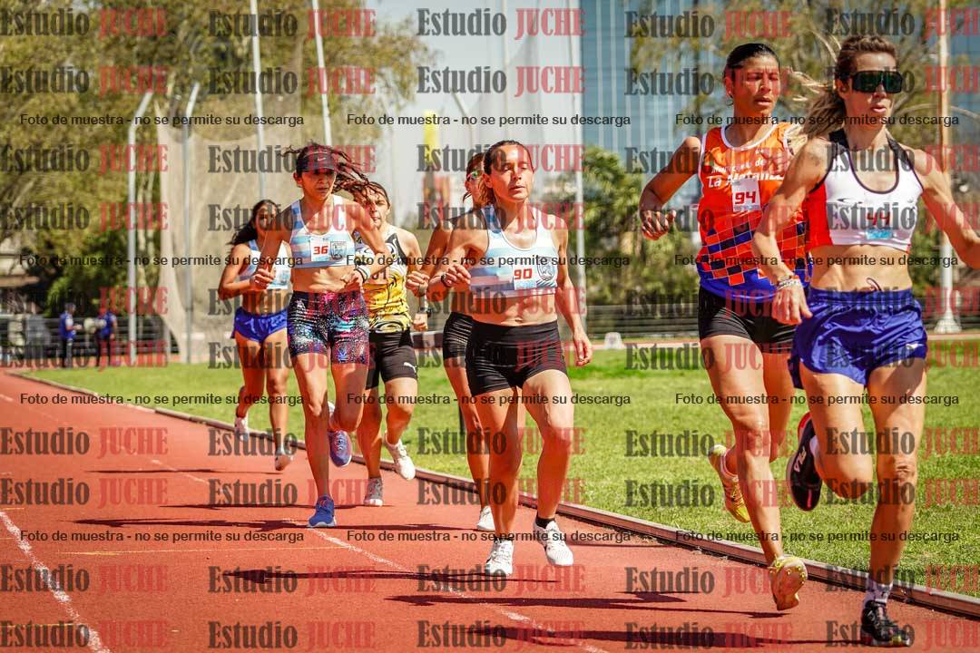 Fotos de los 1500 m llanos de mujeres