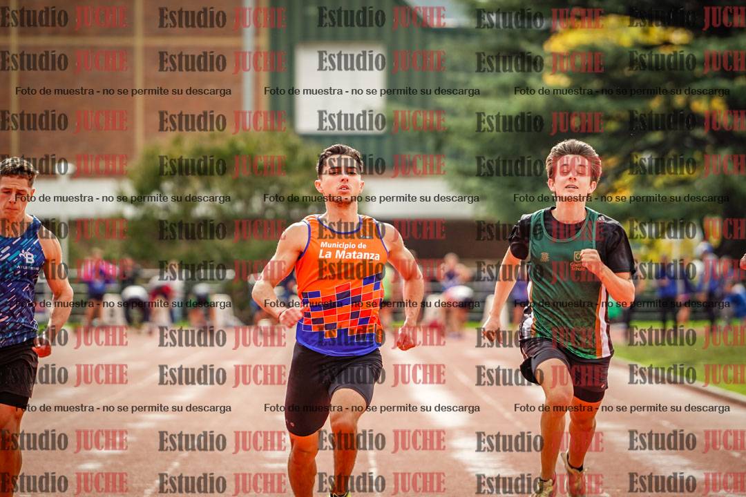 Fotos de los 100 m llanos de varones