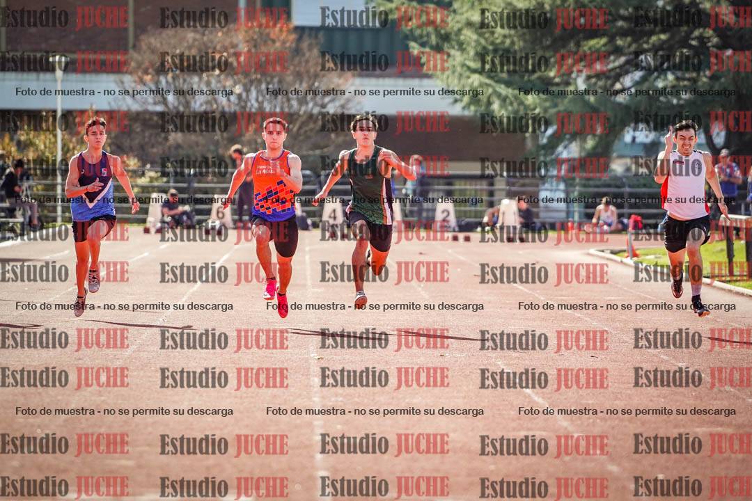 Fotos de los 100 m llanos de varones