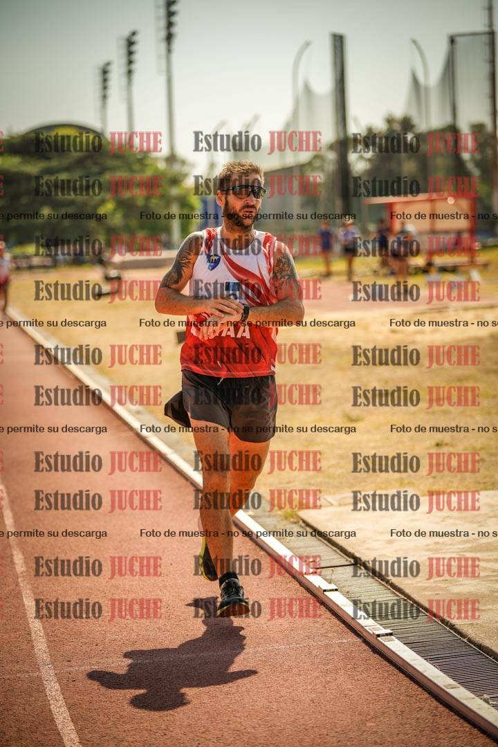 Fotos de los 3000 m llanos de varones