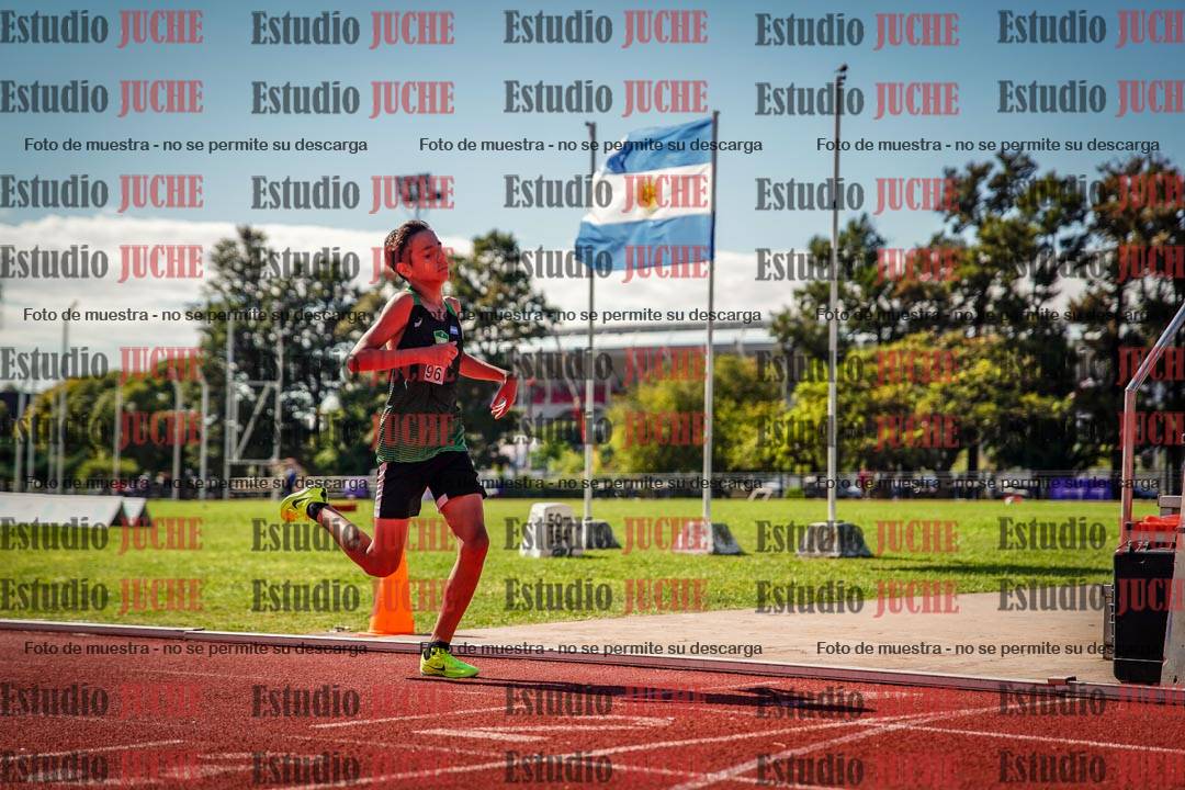 Fotos de los 2400 m de varones