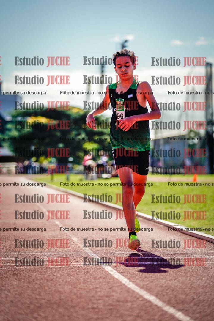 Fotos de los 2400 m de varones