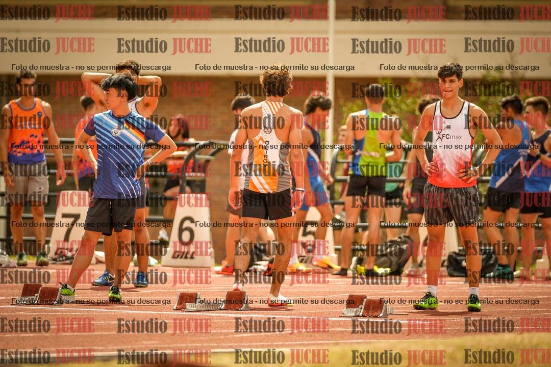 Fotos de los 100 m llanos de varones