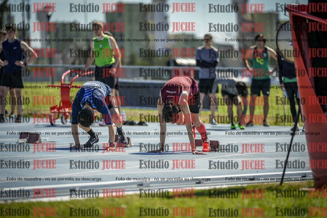 Fotos de los 100 m llanos de varones