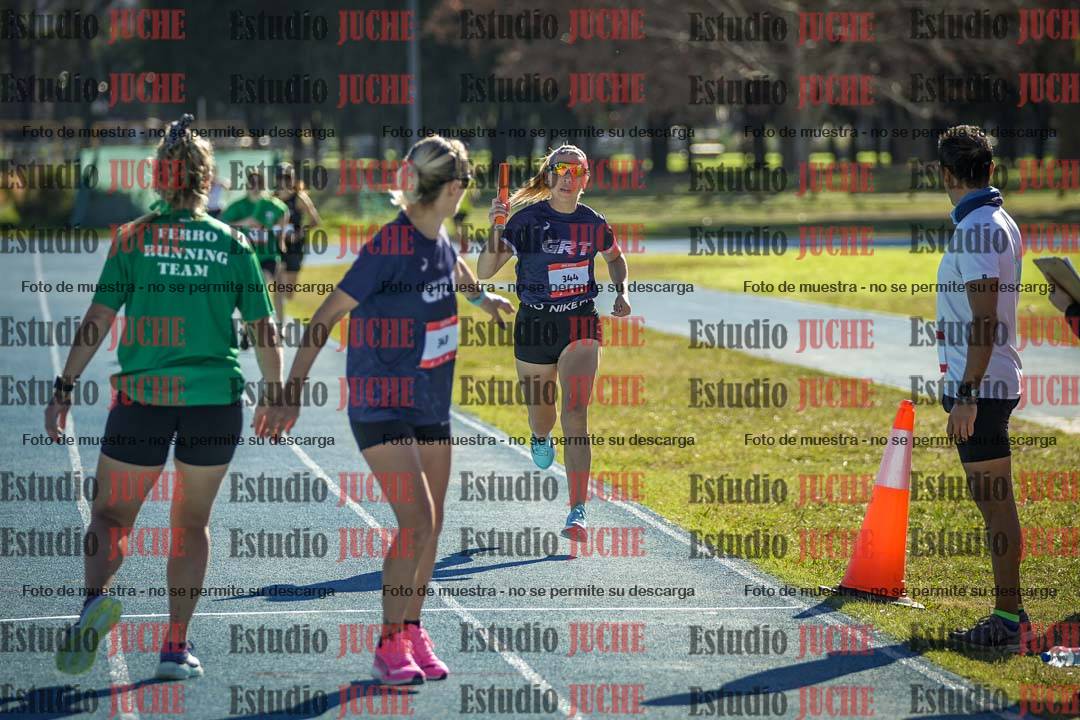 Fotos durante los relevos